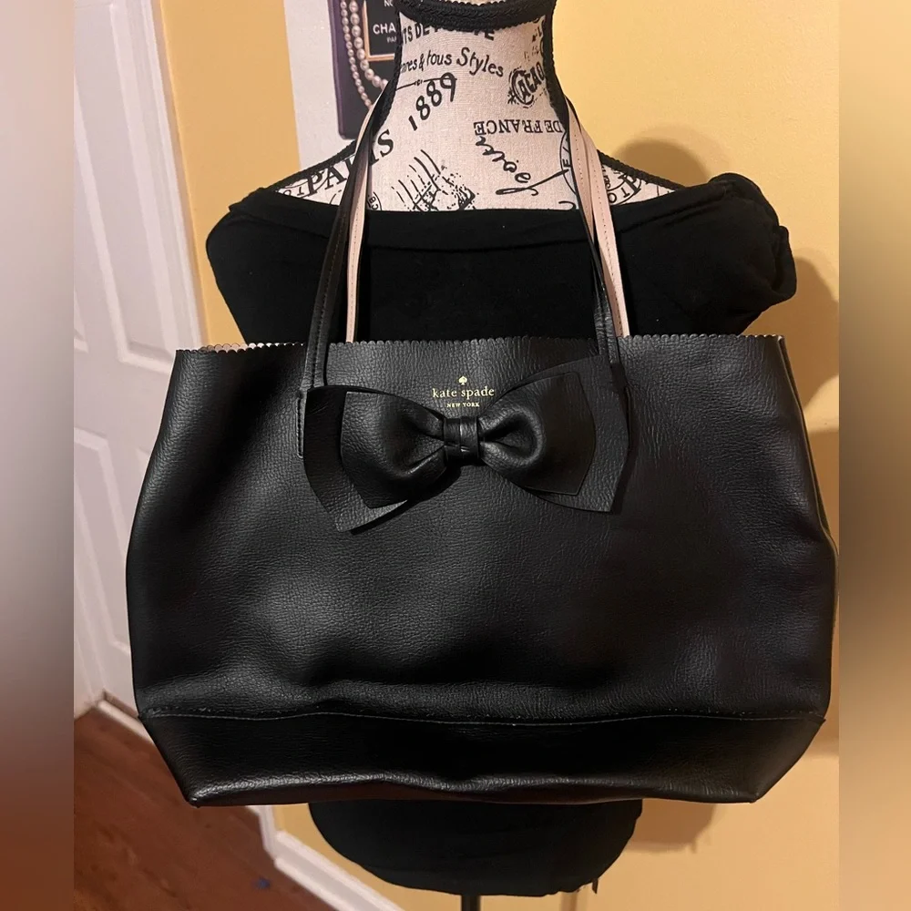 kate spade chic black